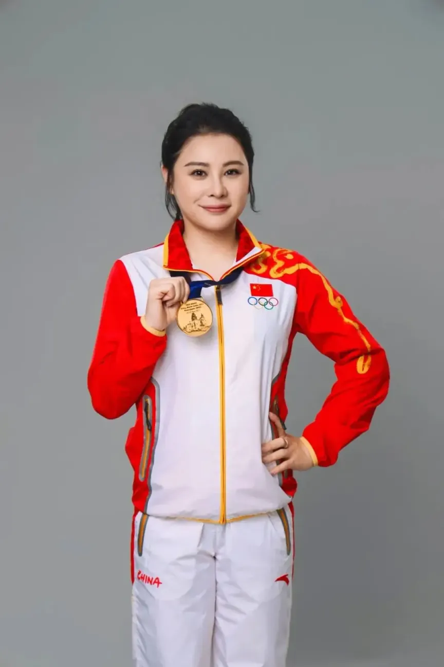 9c0a0f4f69994dcfbe612fc0b02da801.jpg