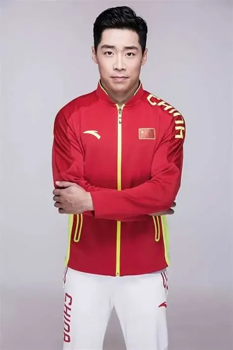 张雒.jpg