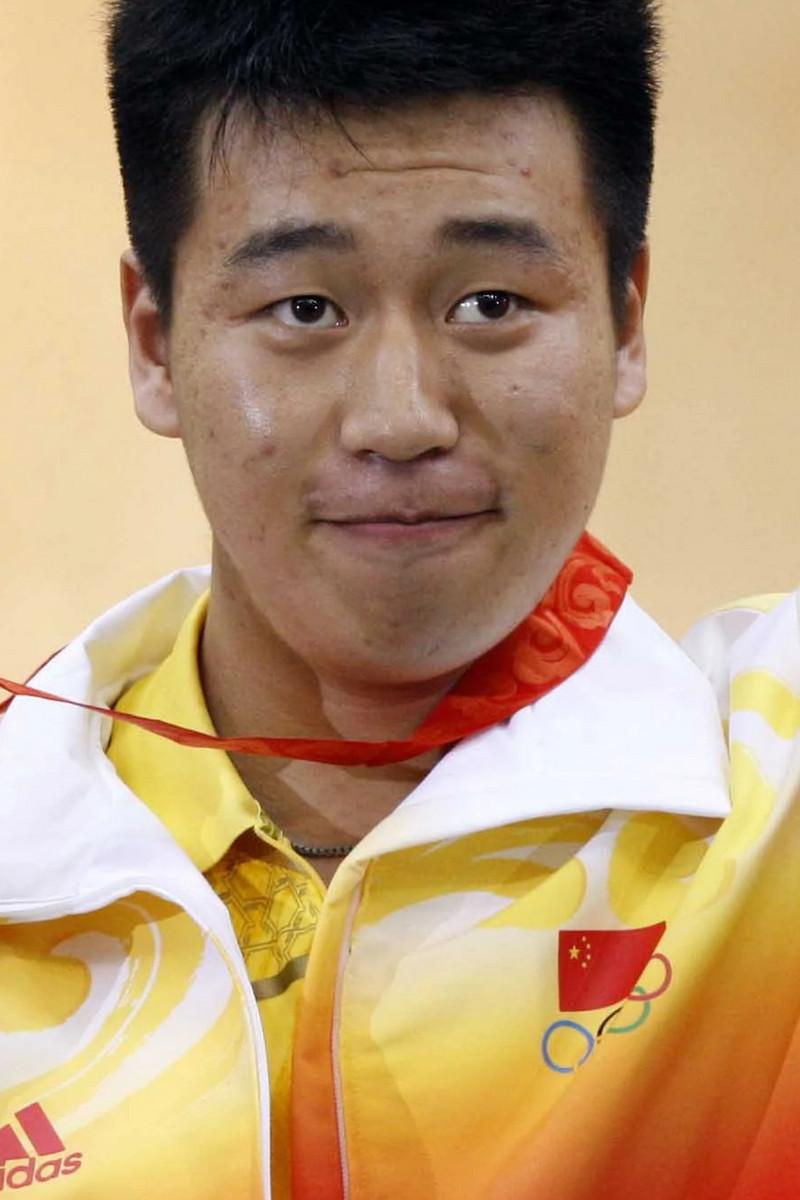 庞伟商.jpg