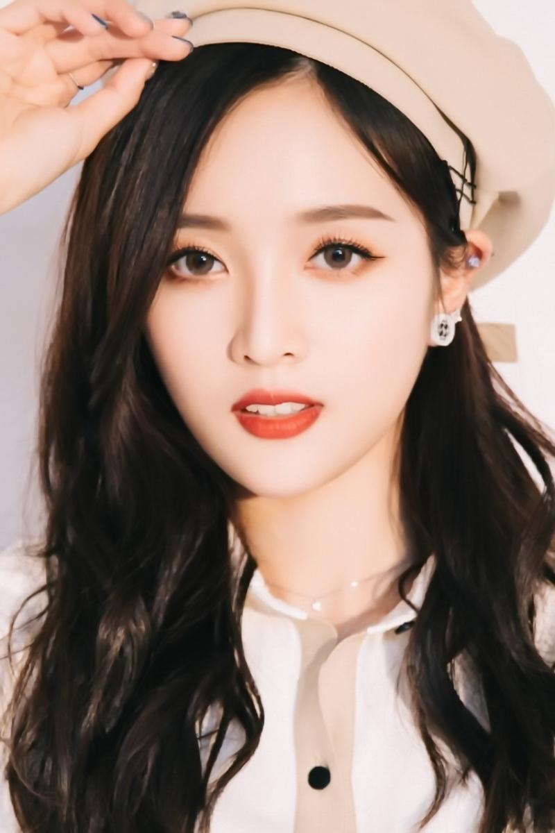 吴宣仪.jpg