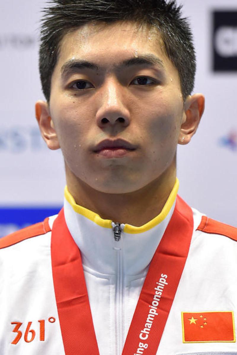 闫子贝.jpg