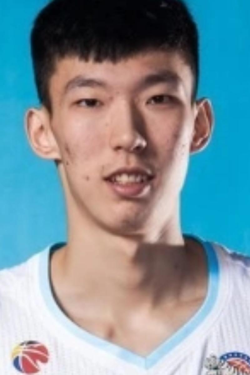 周琦.jpg