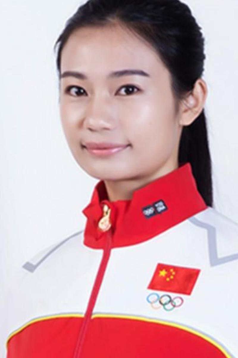 劳丽诗.jpg