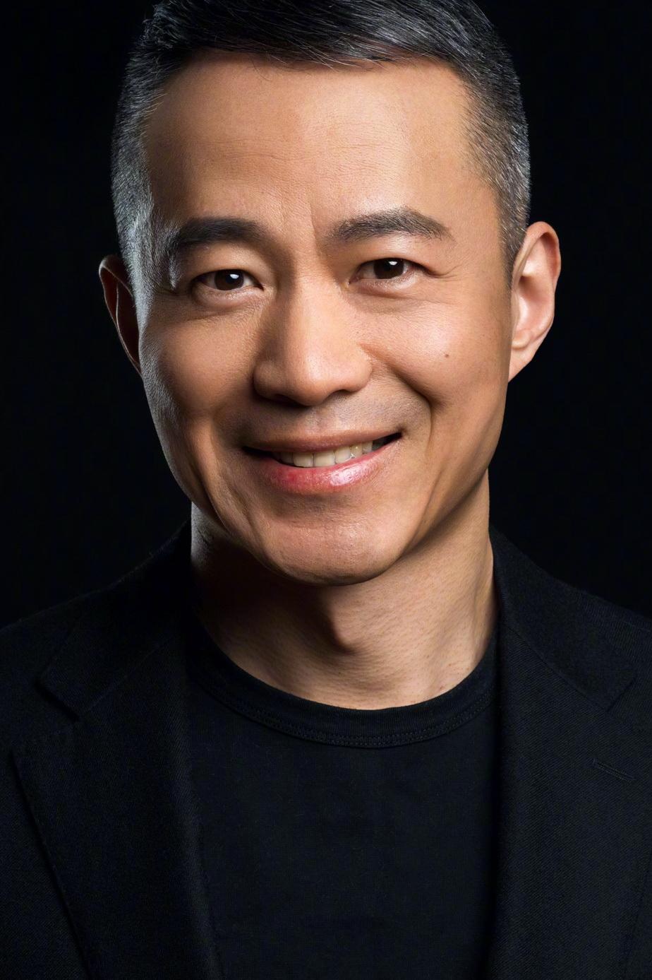 邱启明.jpg