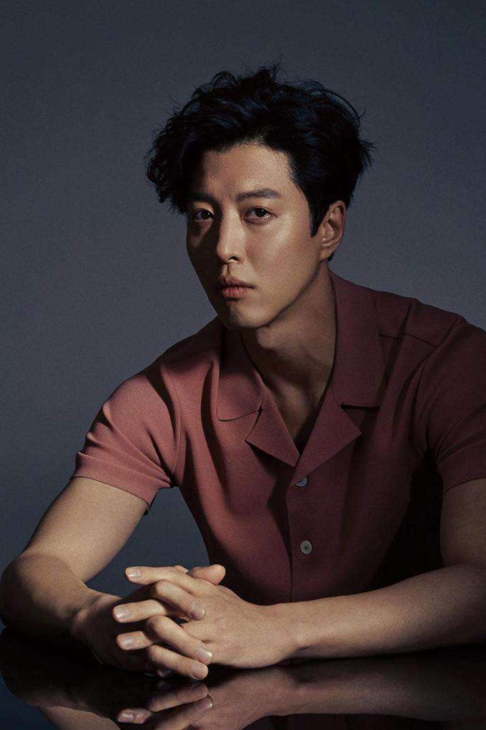 李东健.jpg