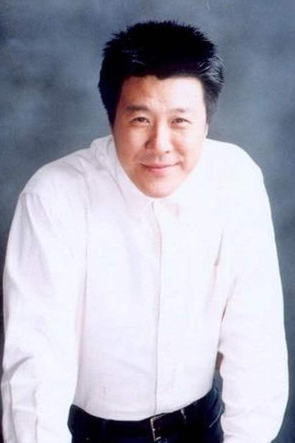 吕凉.jpg