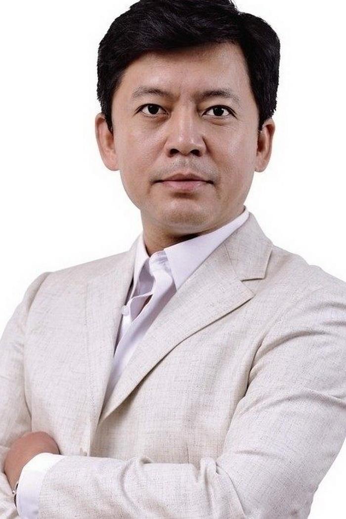 何政军商务合作 | 商业演出 | 广告代言 | 明星探店